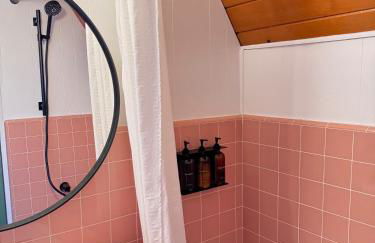 A-Frame with Carousel Fireplace - Foto 37