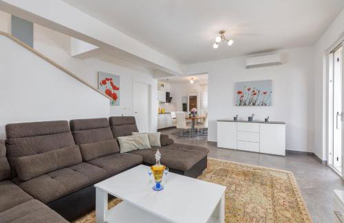 Villa Amalija - Photo 24