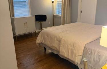 TheCreekHouse 5BR Sanctuary w Sunroom and Games - Foto 31