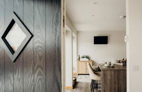 Elegant Barn Retreat with jacuzzi - Foto 28