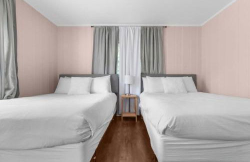 10 Mins to Legion Field Stadium- Blushing Bungalow - Foto 24