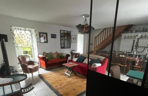 Maison historique - cour - centre-ville -plage 10 mn - Foto 3