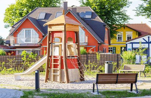 Sonnenblume in der Seefahrtschule - Foto 15