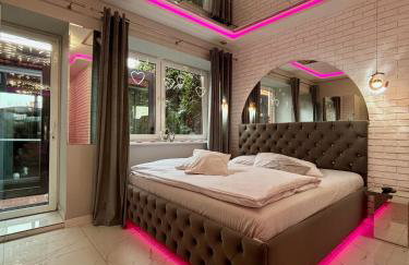 Apartament "Love Island" Jacuzzi SPA z dużą wanną z hydromasażem dla Dwojga - Foto 3