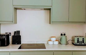 Martindale Close - 3 Bedrooms - Sleeps 5 - Photo 17