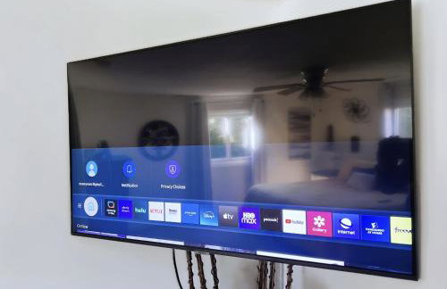 Private Lower Level Suite in Home-Sep Entrance! - Foto 16