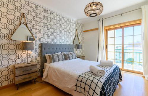 Carcavelos Beach - Photo 5