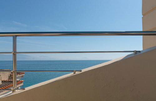 Diamante Beachfront Suites - Foto 24