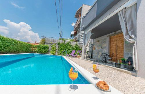 House Lisica - Photo 16