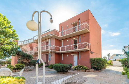 Ocean view apartment renovated - Photo 26