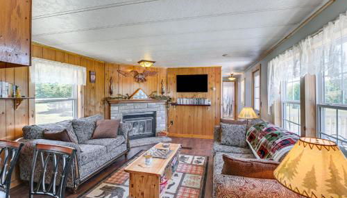 Pet-Friendly Perham Home Fire Pit and Trail Access! - Foto 4