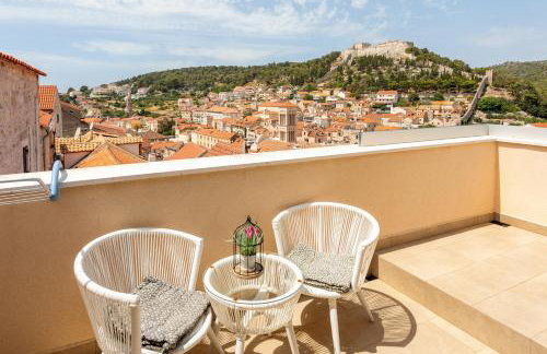 Apartments Ante 2 Hvar center, pool - Photo 11