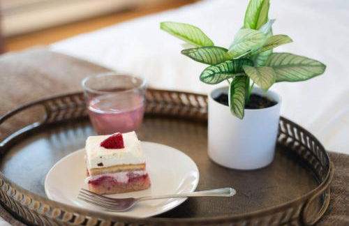 Private Pickleball | Family Friendly | Sleep 18 - Photo 37