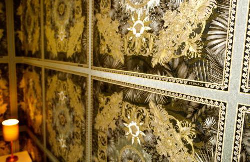 Deluxe 4 5 Bed Hot Tub Cinema Room 15 - Photo 10