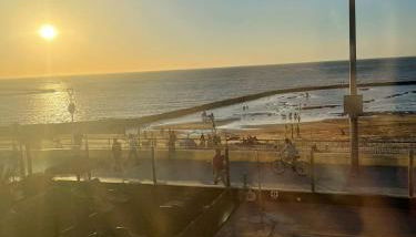 Apartamento con piscina en el Paseo Cruz del Mar - Photo 3