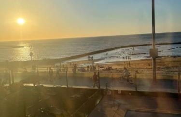 Apartamento con piscina en el Paseo Cruz del Mar - Photo 3