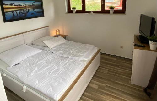 Ferienwohnung Plaue Auszeit mit Privatstrand und Bootsliegeplatz - Photo 15