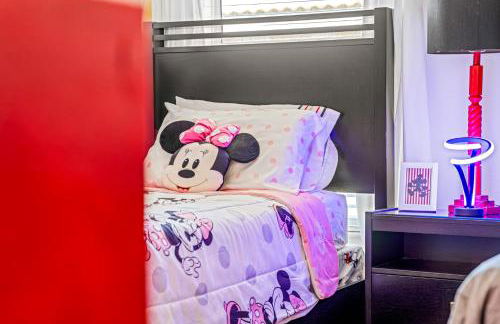 Disney Family Fun Resort, Pool and Game Room - Foto 7