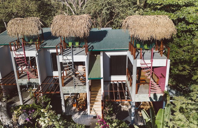 Iluminar Beachfront Suite - Photo 1