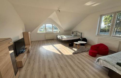 Dworek Sadlinki - Foto 11