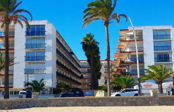 Primera línea, vistas al Castillo, Avda Papa Luna 10 - Photo 5