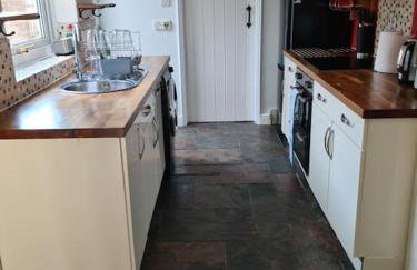 Gorgeous 2 bedroom Kintbury cottage - Foto 8