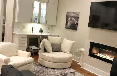 New Luxury Oxford Square Condo at Harrison Square - Foto 7