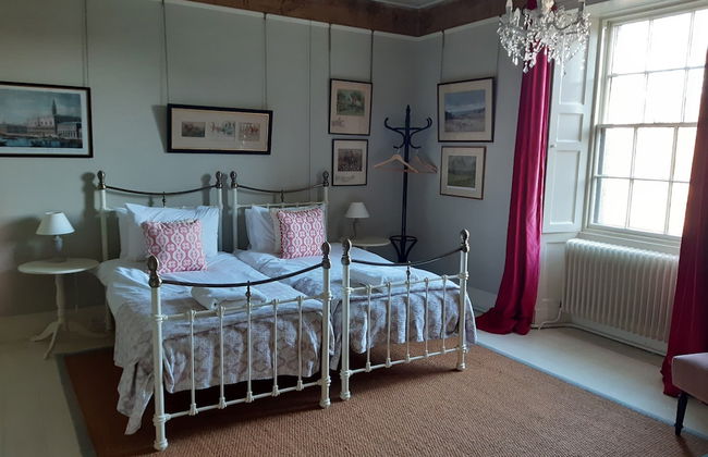 Healey Hall - Photo 15