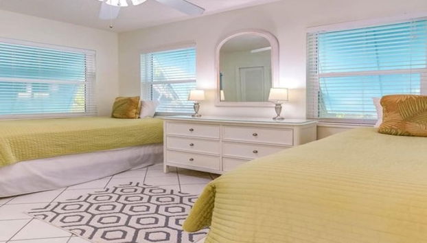 2nd Floor Duplex On Gated Bayfront Property 2 Bedroom Apts - Foto 4, Habitación