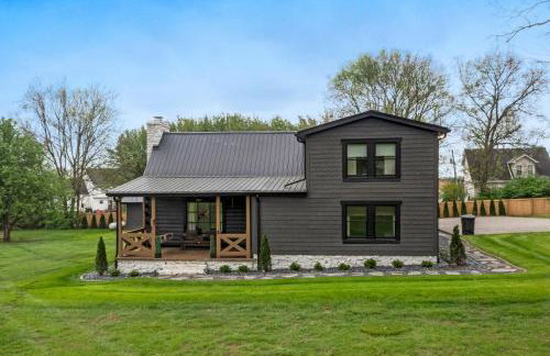 3BR Luxury Log Cabin Near Franklin - Foto 6