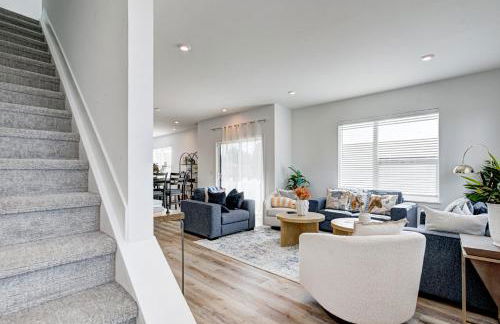 Downtown 1 mi Sleeps 6 wRooftop 3BR 4BED New built Modern Stylish Luxury - Foto 80