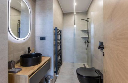 Cozy Apartment In Brsec With Wifi - Foto 20