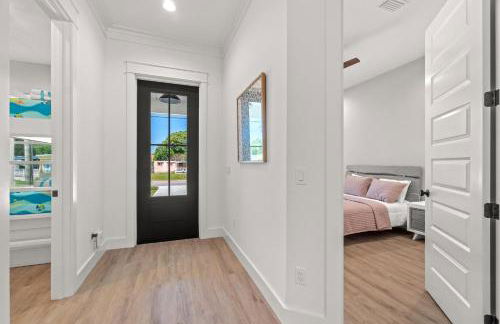 Brand New Home With In-ground Pool, Four Houses From Beautiful Laguna Beach - Foto 74