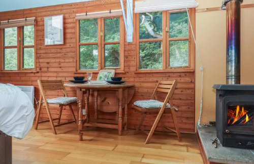 The Sharpham Boat House - Photo 12