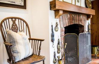 Beautiful 3 Bedroom Cottage - Picturesque Retreat - Foto 45