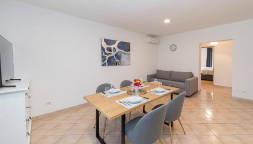 Villa Esea: Poolside Paradise & Relaxing Retreats - Foto 2