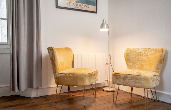 The Doctors Hoose Street Parking - Foto 14