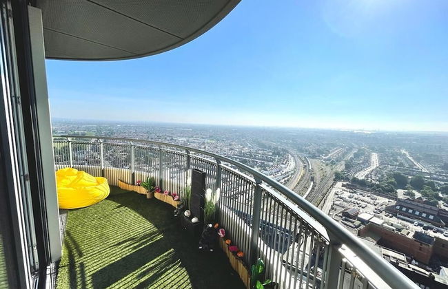 Stylish 1-Bedroom Apt with Stunning London Views - Foto 14
