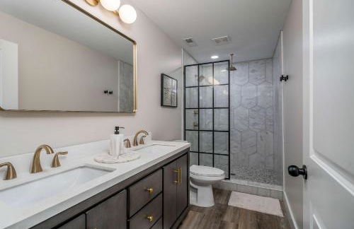 Lee Street Lodge - Minutes from DT - Foto 30