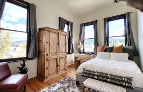 Historic Mountain Loft with GREAT Views - Foto 2