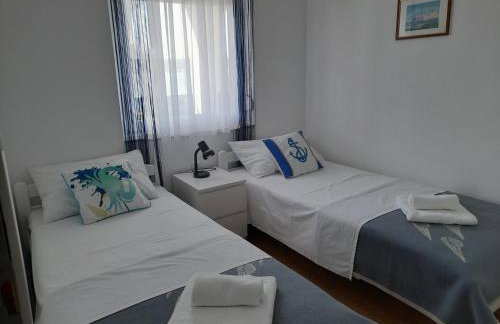 Apartman prvi red do mora - Foto 24