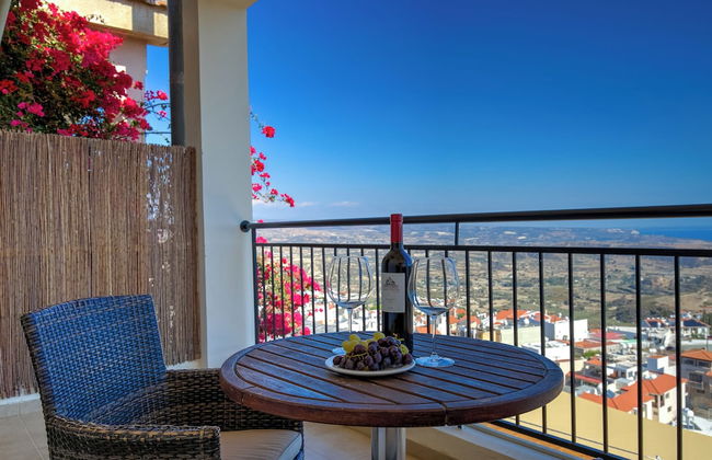 Hill View Restaurant & Apartments - Photo 10