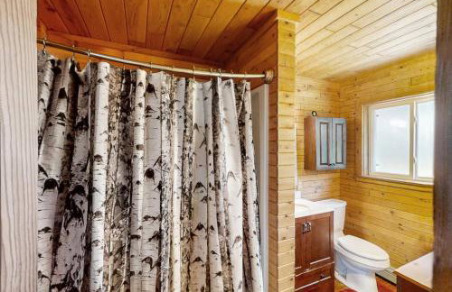 Dock and Lakefront! Family-Friendly Michigan Getaway - Foto 15