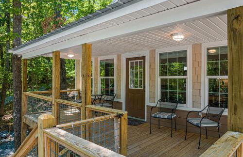 Coyote Cabin at Woodland Retreat at DeSoto beside DeSoto State Park - Foto 29
