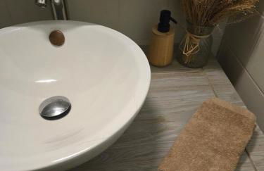 Charming apartment in Bordeaux, 2 steps from the train station - Foto 13