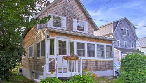 Charming Pine Point Cottage - 2 Blocks to Ocean! - Foto 2