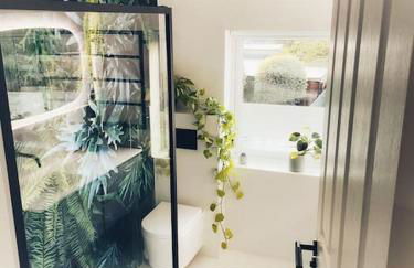 Teddington terraced cottage 3 floors, 3 bedrooms - Foto 27