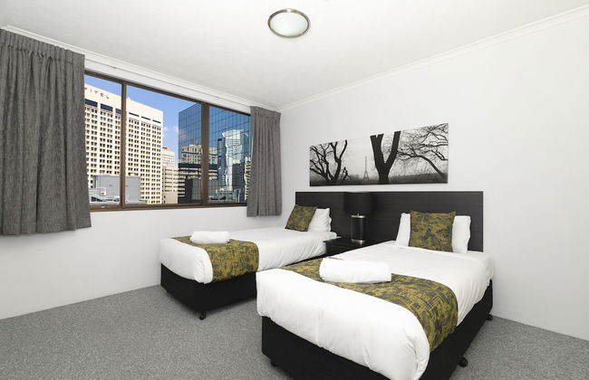 The Astor Apartments - Photo 7