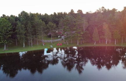 Redwood Retreat by the Lake - Foto 39