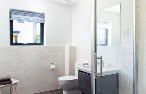 Lakeside property with spa access on a nature reserve Maple House BV08 - Photo 13